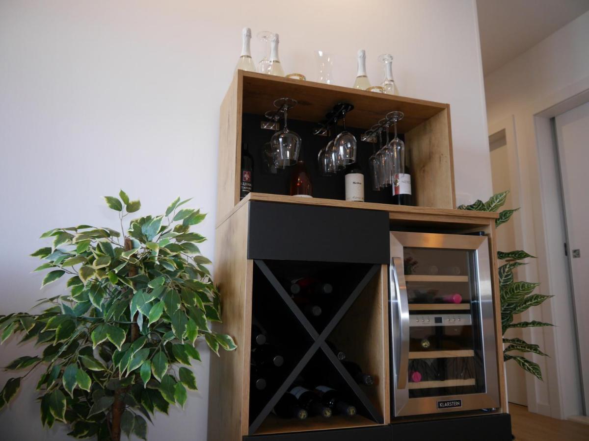 Apartment "Mon Ami" Трогир Екстериор снимка