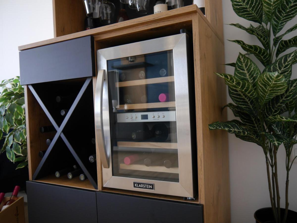 Apartment "Mon Ami" Трогир Екстериор снимка