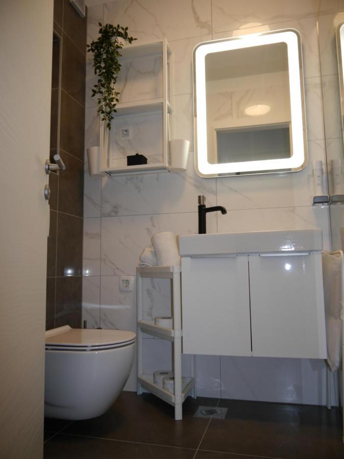 Apartment "Mon Ami" Трогир Екстериор снимка