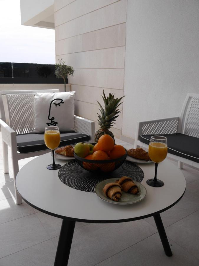 Apartment "Mon Ami" Трогир Екстериор снимка