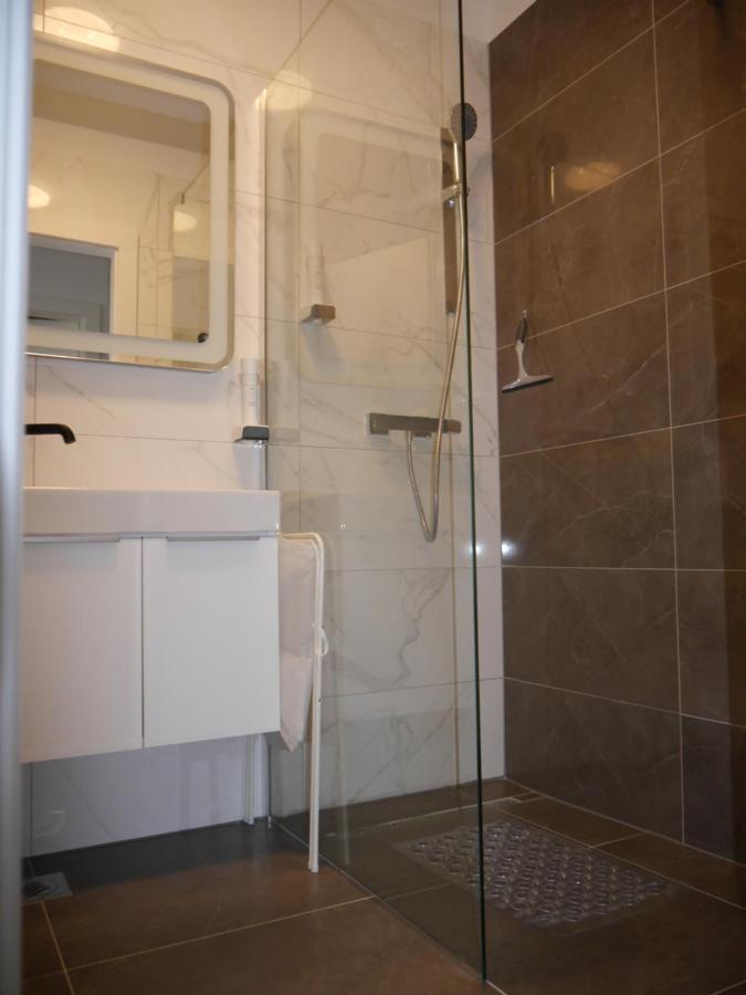 Apartment "Mon Ami" Трогир Екстериор снимка
